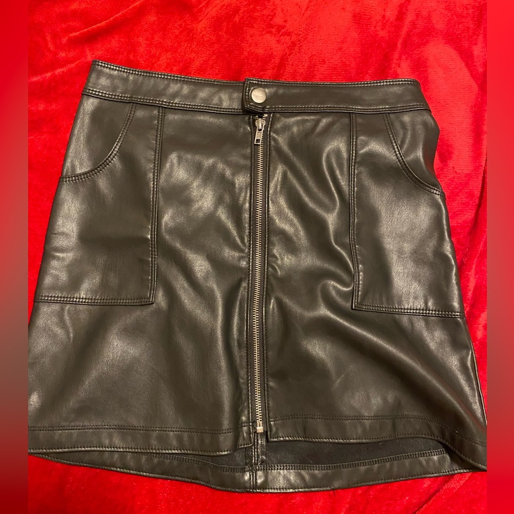 Leather skirt